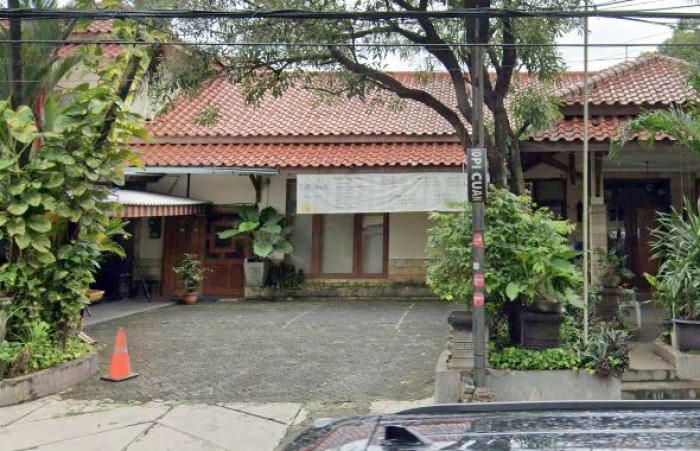 Rumah Usaha Disewakan di Kemang Jakarta Selatan 